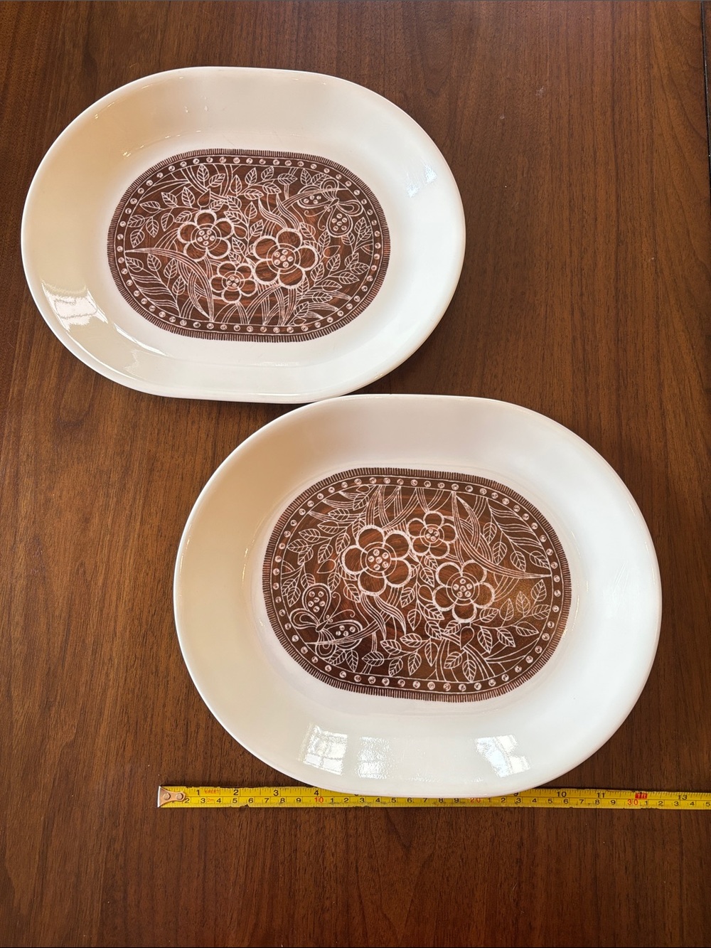 Vintage Corelle Batik Oval Serving Platters - Set of 2